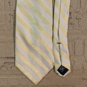 Covington Diagonal Stripe Tie - Gold/Ivory